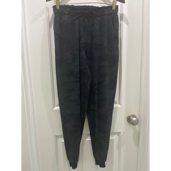 Lululemon Keep Moving Pant 7/8 High-Rise Heritage 365 Camo Deep Coal Multi Sz 6 - Picture 2 of 8